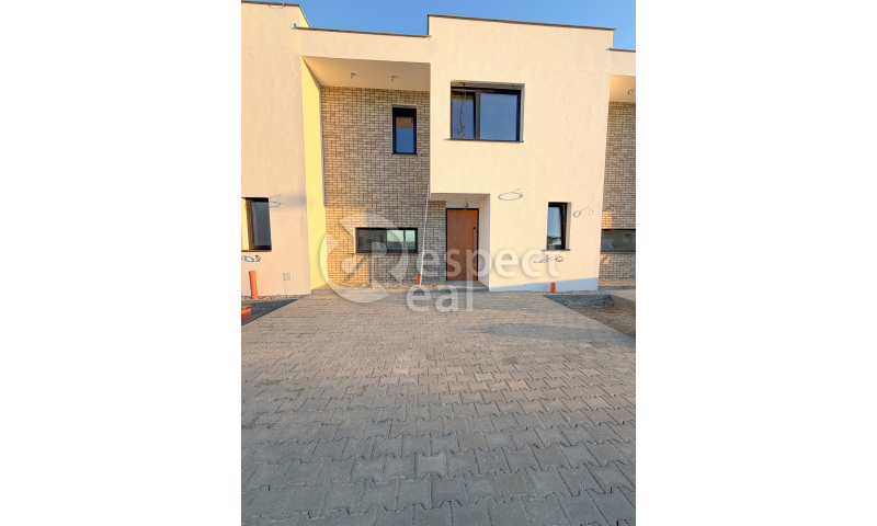 MODERNÝ RADOVÝ DOM -NADČASOVÉ BÝVANIE V DUNAJSKEJ STREDE