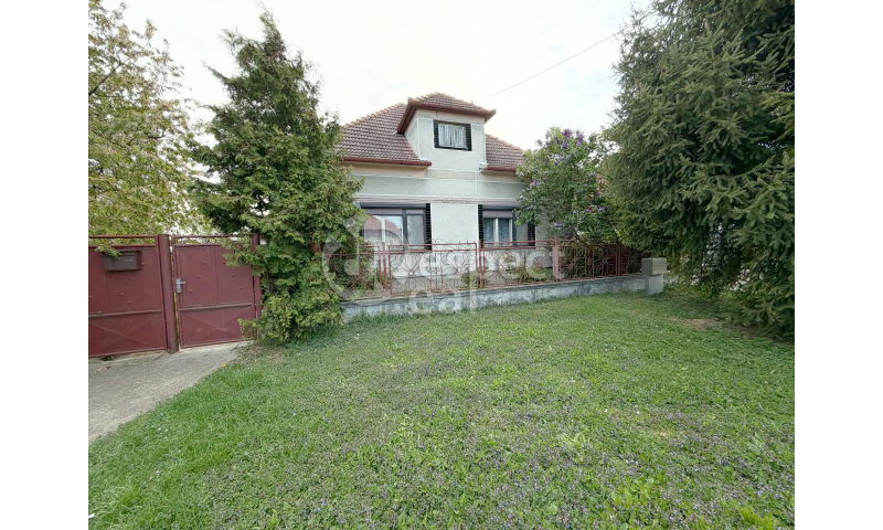 Na predaj udržiavaný rodinný dom v obci Trhová Hradská