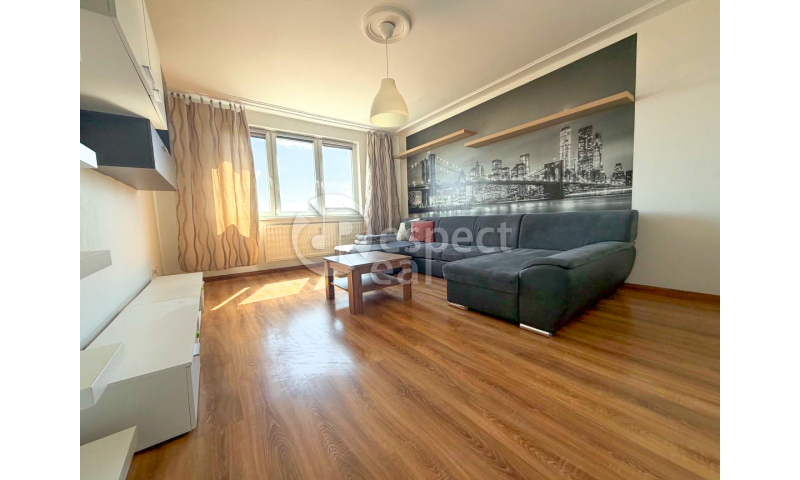 Mimoriadne priestranný 3-izbový byt s výmerou 80 m² 